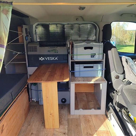 Ford Transit Custom 13 of 18