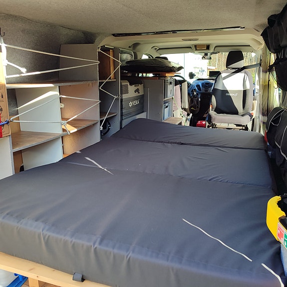 Ford Transit Custom 18 of 18