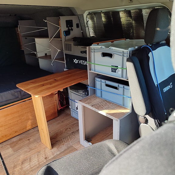 Ford Transit Custom 8 of 18