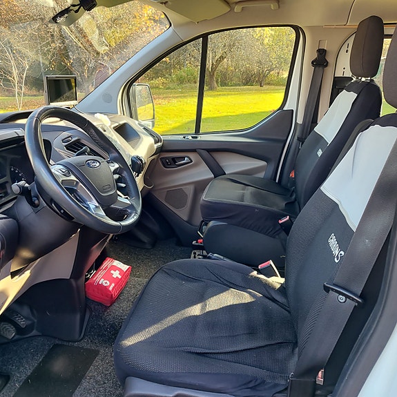 Ford Transit Custom 7 of 18