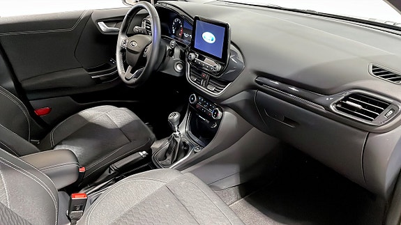 Ford Puma 3 of 5