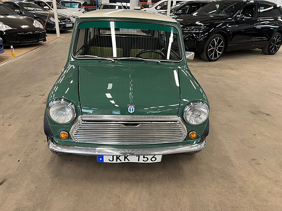 Austin Mini 6 of 11