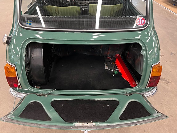 Austin Mini 11 of 11