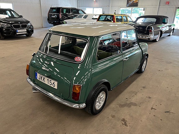 Austin Mini 4 of 5