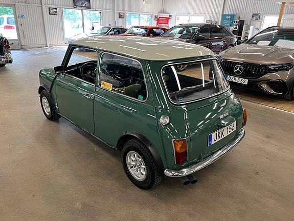 Austin Mini 3 of 5