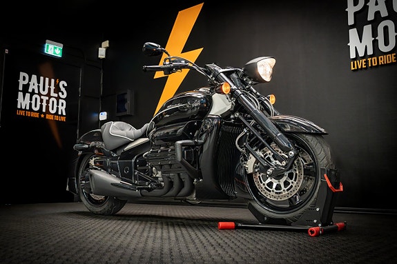 Honda NRX1800DA Valkyrie Rune Black On Black 3 of 20