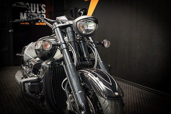 Honda NRX1800DA Valkyrie Rune Black On Black 4 of 20