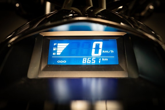 Honda NRX1800DA Valkyrie Rune Black On Black 13 of 20