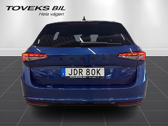 Skoda Superb 5 of 5
