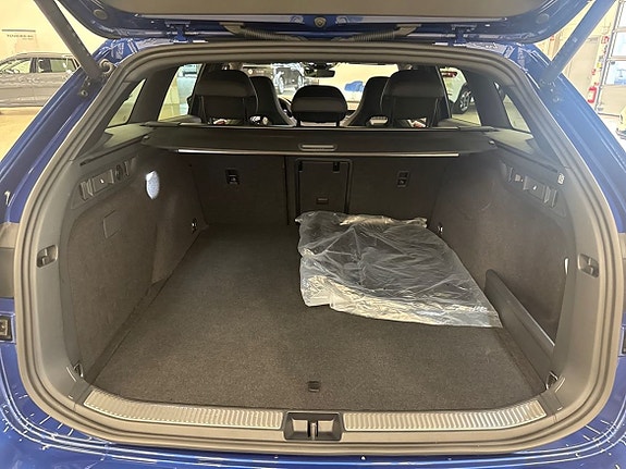 Skoda Superb 16 of 16