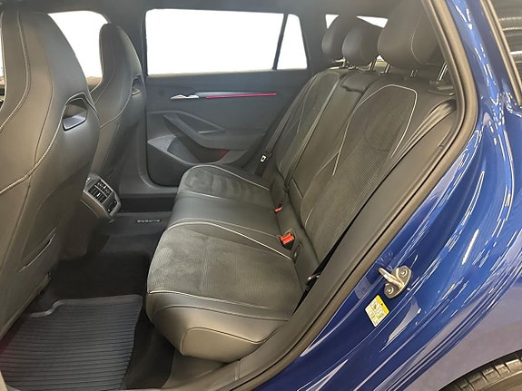 Skoda Superb 15 of 16