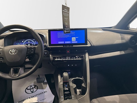 Toyota C-HR 9 of 11