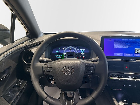 Toyota C-HR 10 of 11