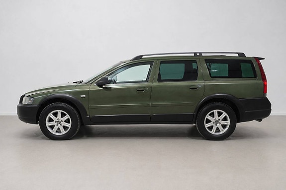Volvo XC70 3 of 5