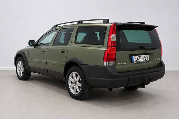 Volvo XC70 4 of 23