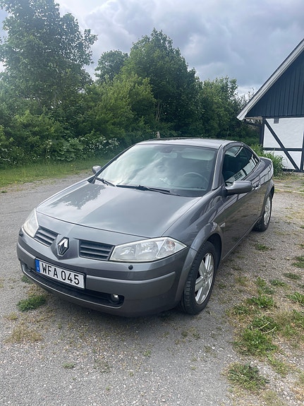 Renault Megane II 2 of 4