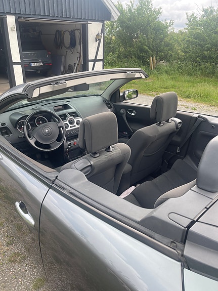 Renault Megane II 3 of 4