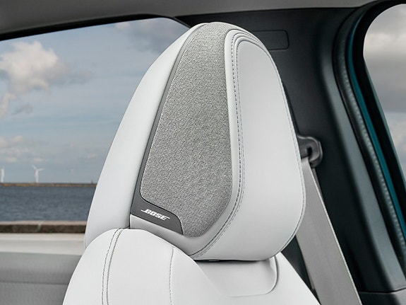 Nissan Leaf 9 of 11