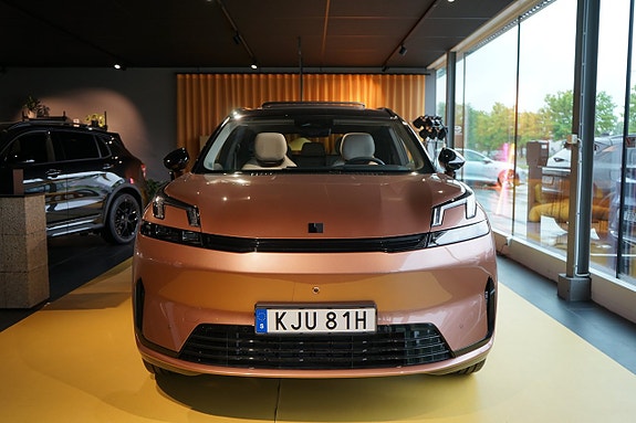 Lynk & Co 08