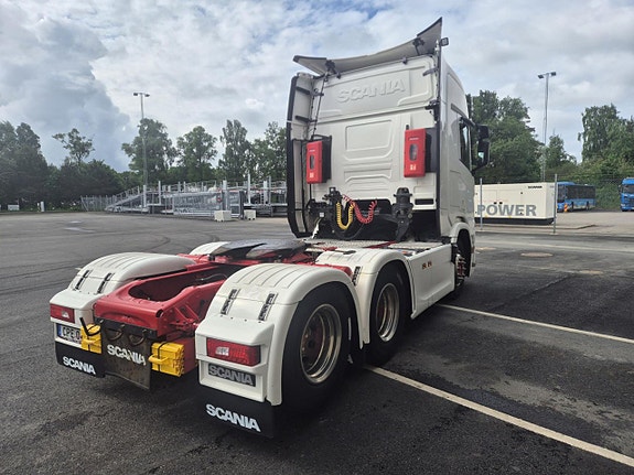 Scania R450 A6x2NB 3 of 11
