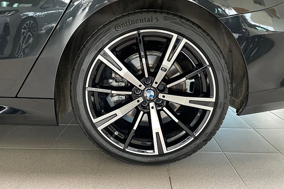 BMW 520d 14 of 19