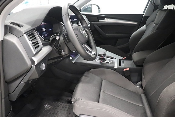 Audi Q5 8 of 11