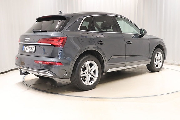 Audi Q5 4 of 5