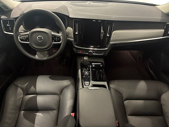 Volvo V90 6 of 15