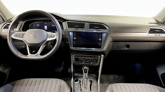 Volkswagen Tiguan Allspace 10 of 13