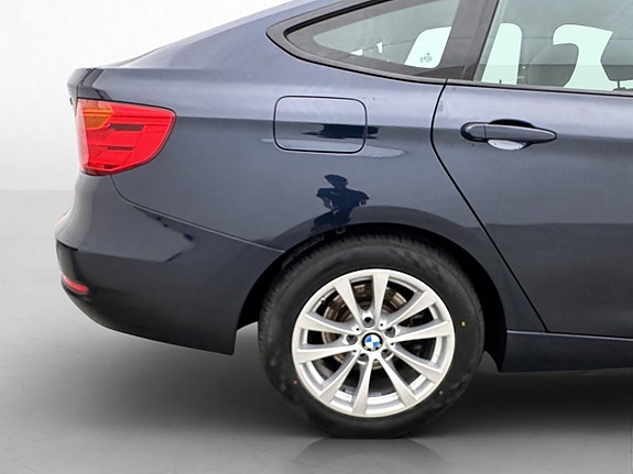 BMW 320 25 of 28