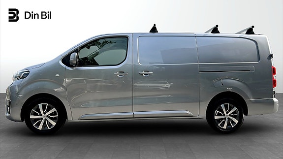 Toyota Proace 2 of 5
