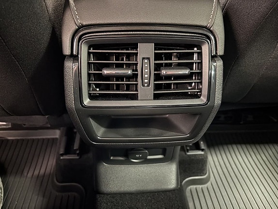 Skoda Karoq 6 of 19