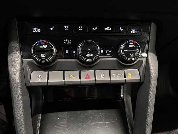 Skoda Karoq 14 of 19