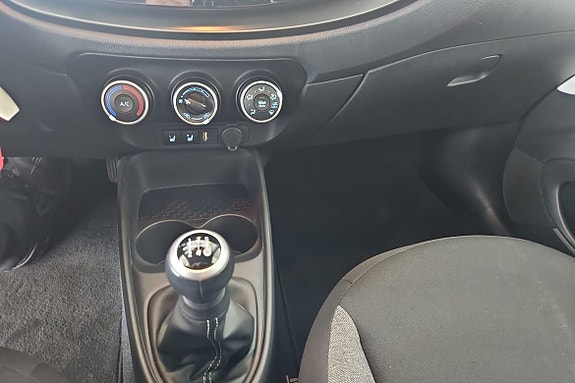 Toyota Aygo X 15 of 16