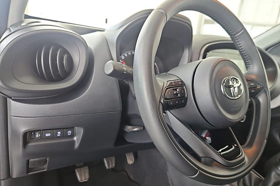 Toyota Aygo X 16 of 16