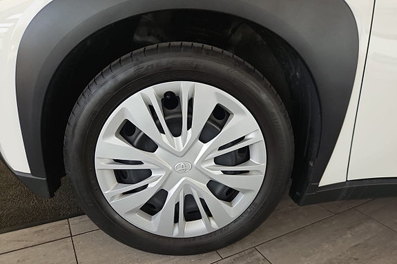 Toyota Aygo X 11 of 16