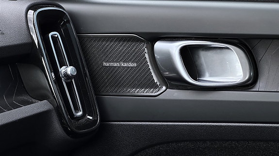 Volvo C40 15 of 23