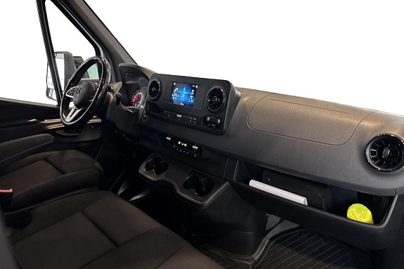 Mercedes-Benz Sprinter 317 8 of 18