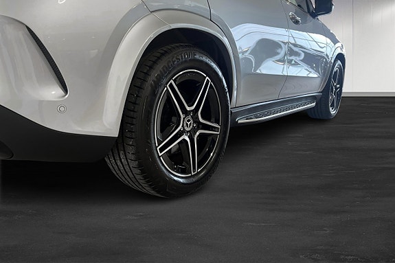 Mercedes-Benz GLE350 de 5 of 5