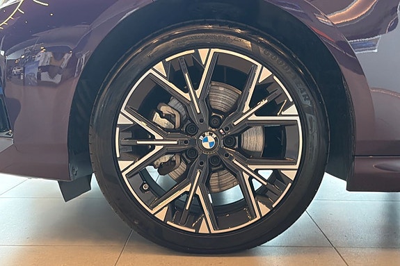 BMW 120 21 of 21
