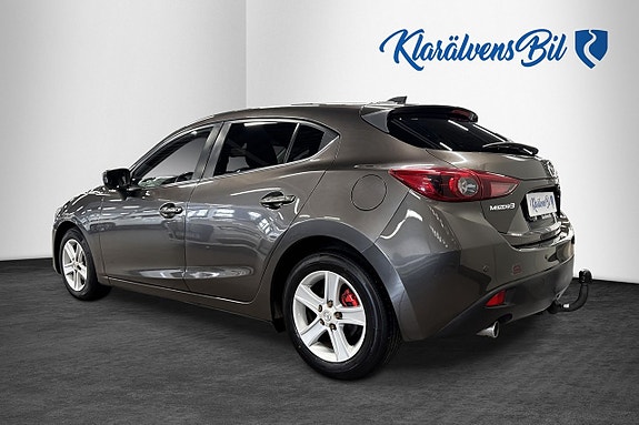 Mazda 3 3 of 5