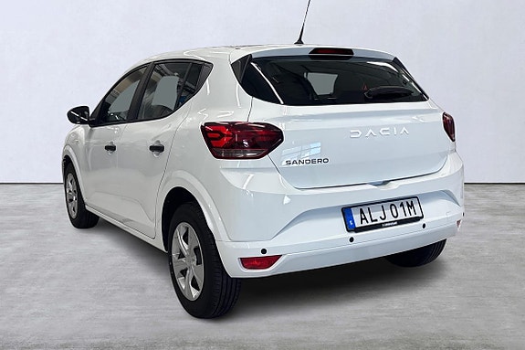 Dacia Sandero 5 of 5