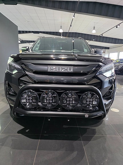 Isuzu D-max 6 of 16