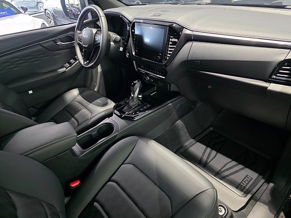 Isuzu D-max 3 of 16