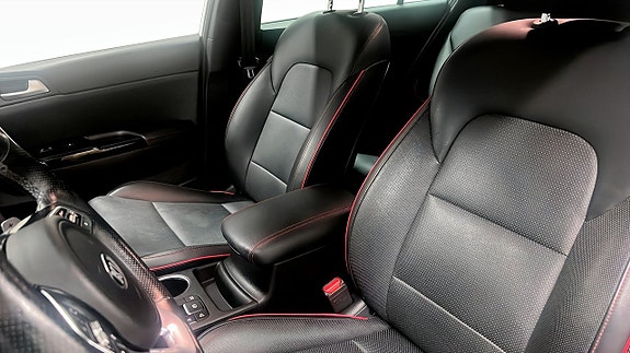 Kia Sportage 8 of 25
