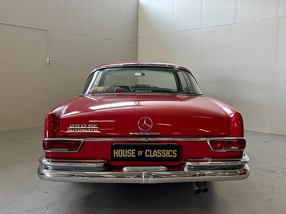 Mercedes-Benz W111 6 of 20