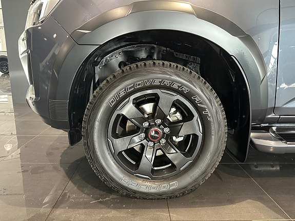 Isuzu D-max 13 of 14
