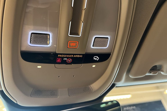 Volvo XC60 22 of 26