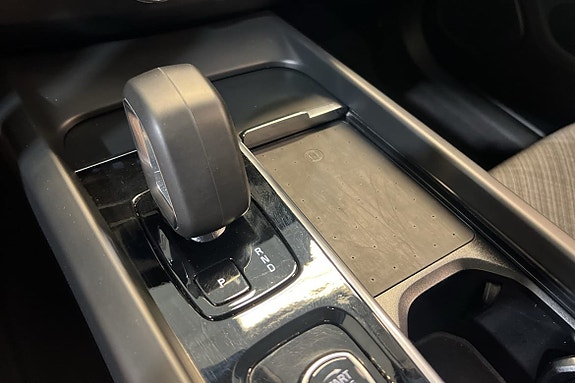 Volvo XC60 19 of 26