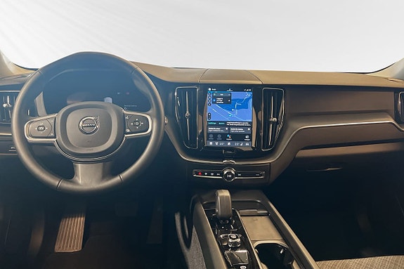 Volvo XC60 9 of 26